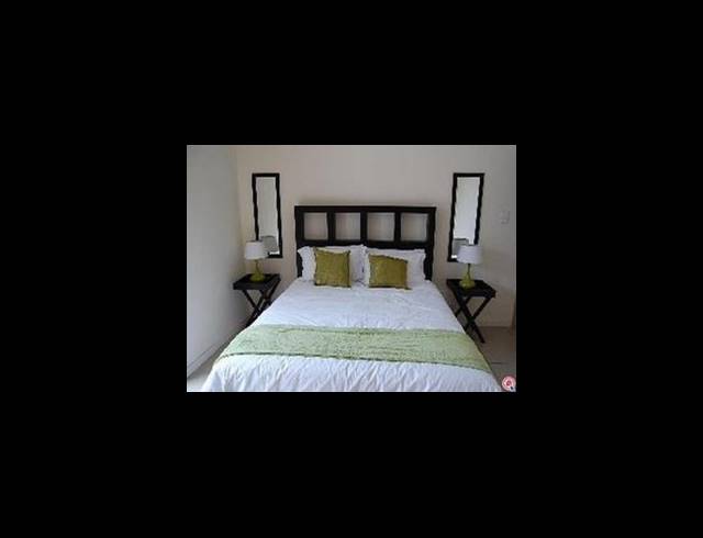 2 BEDROOM PROPERTY TO RENT IN ROOIHUISKRAAL